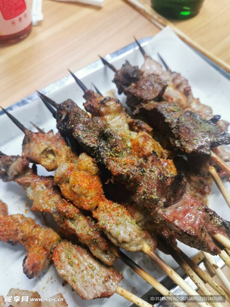 美味多样的特色烤肉串