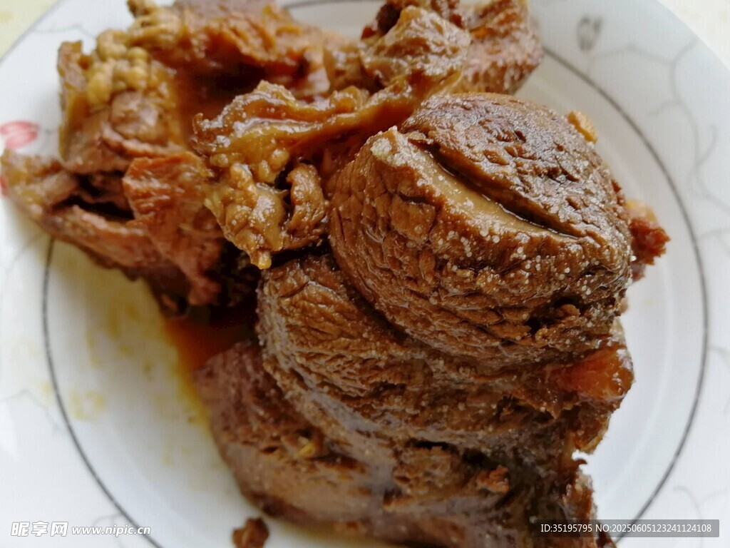 美味红烧肉块