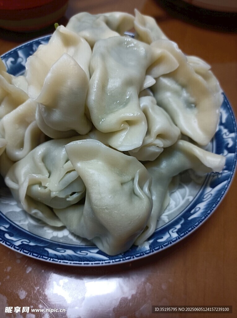 一盘美味饺子