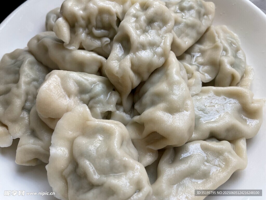 一盘美味饺子