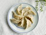 盘中美味饺子