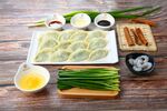 美味饺子食材与成品展示