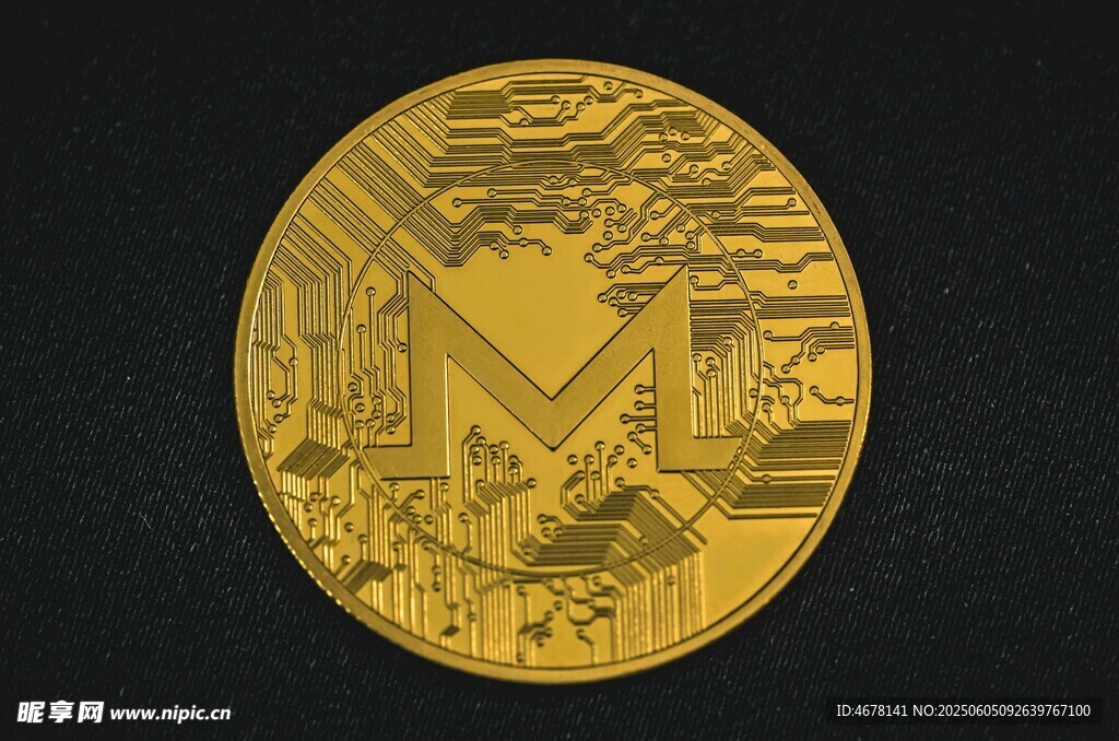 金色纪念币图案精美