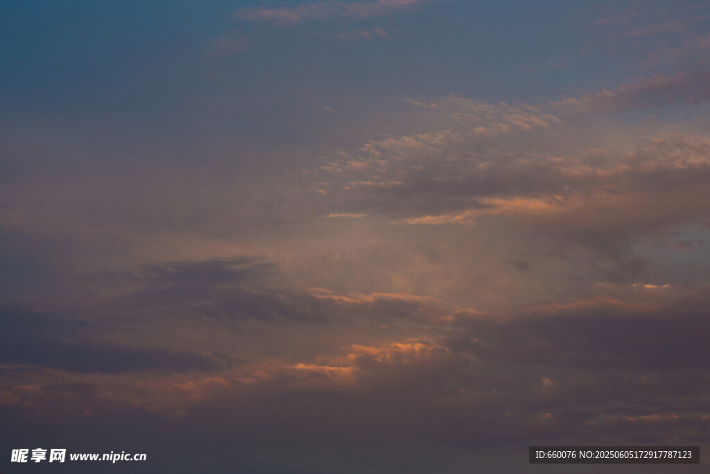 绚丽多彩的天空晚霞美景