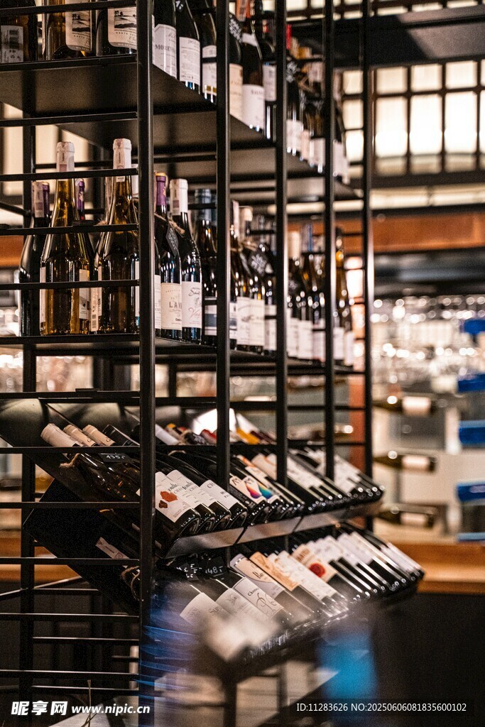 葡萄酒陈列展示