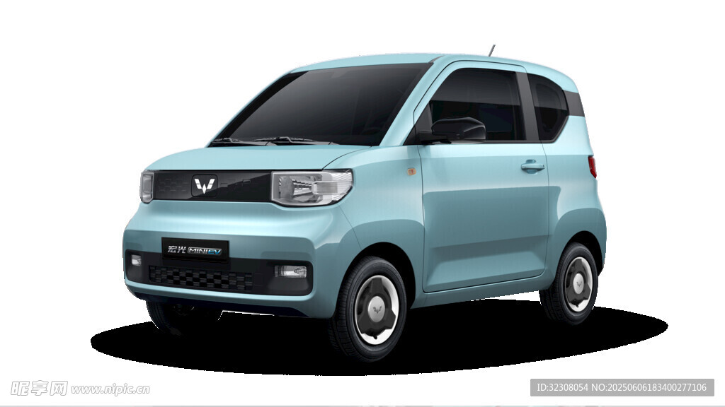 浅蓝色小巧型电动汽车