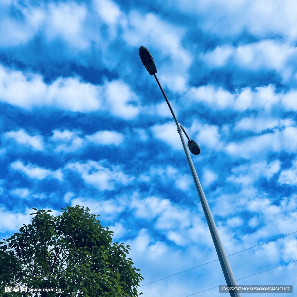 扎染的天空