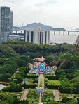 城市中的多彩园林景观