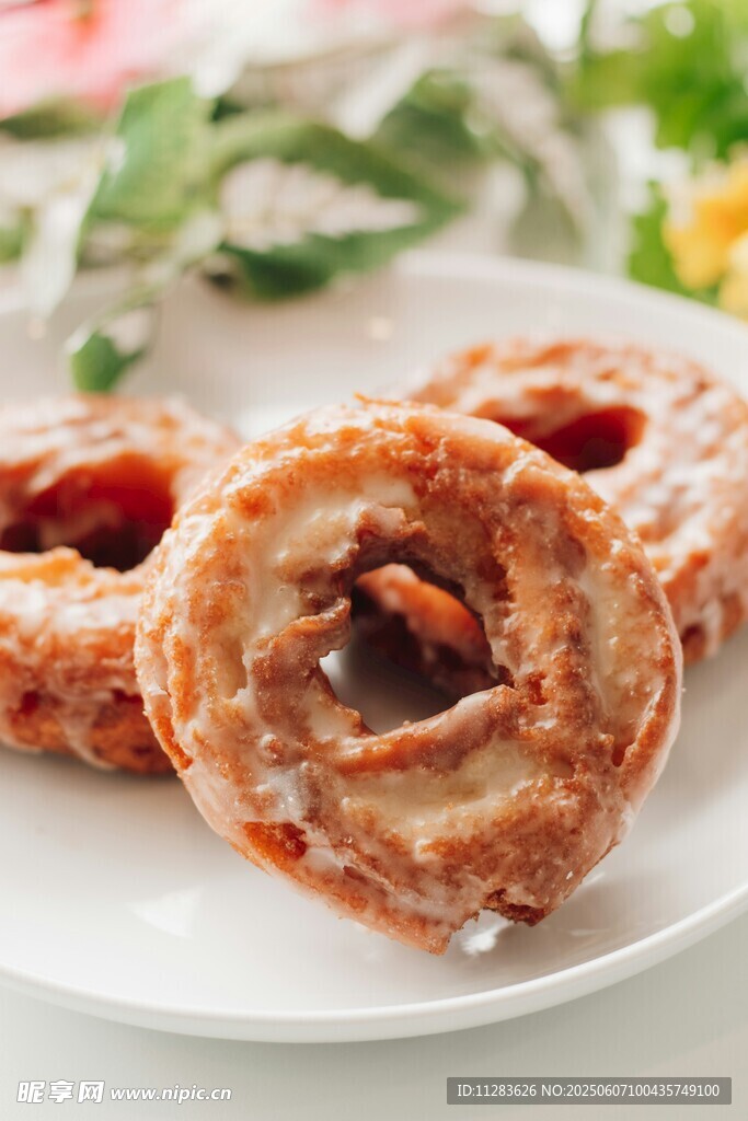 美味酥脆环形糕点