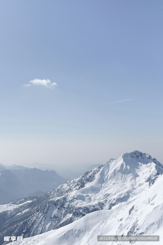 雪山美景