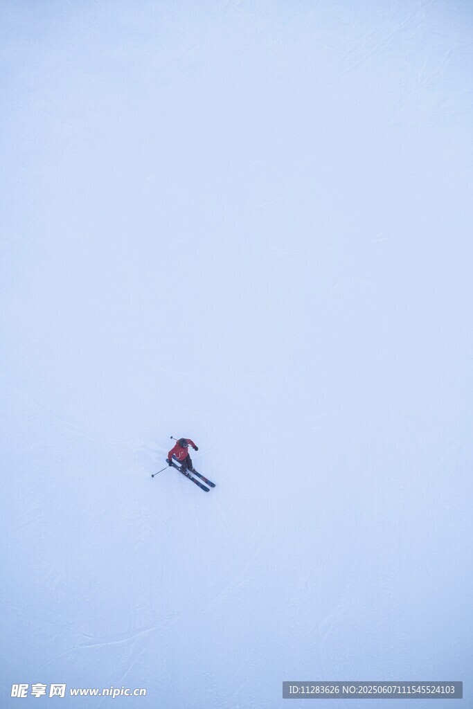 雪地滑雪