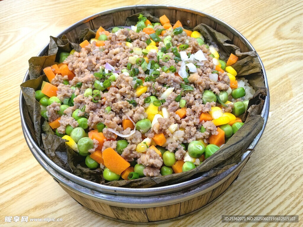 美味杂粮肉末蒸菜