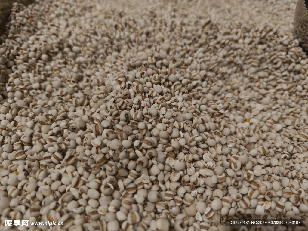 细腻质感的米色绒毛材质