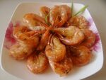 美味油炸大虾摆盘精致