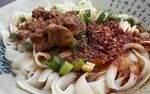 美味肉酱拌面诱人呈现