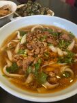 美味肉酱米线诱人呈现