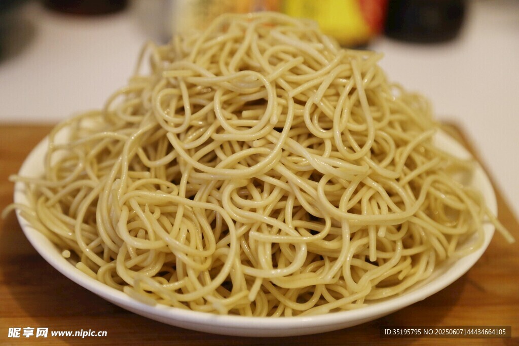 一碗美味的手工面条