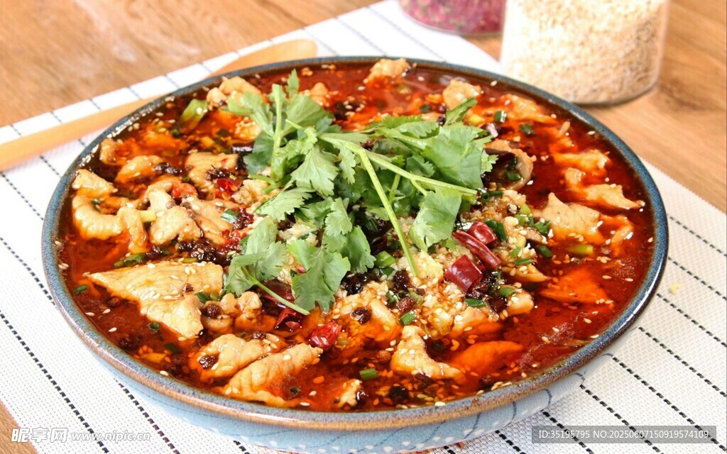 麻辣鲜香的美味水煮肉片