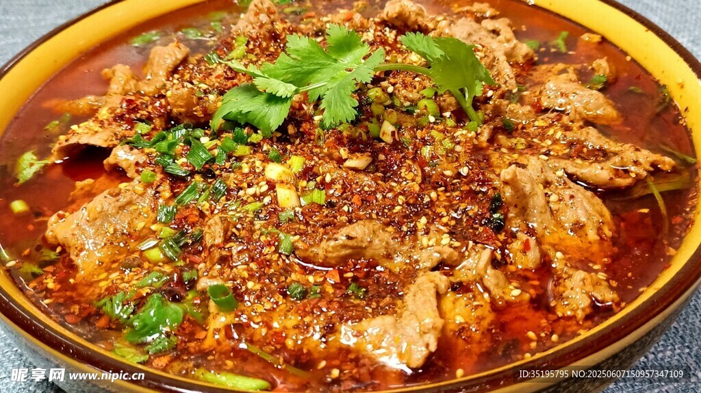 香辣美味水煮肉片