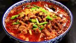 香辣牛肉盖浇面