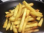 金黄酥脆的美味炸薯条