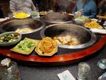 韩式火锅美食聚餐场景