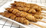 美味鸡肉烤串诱人呈现