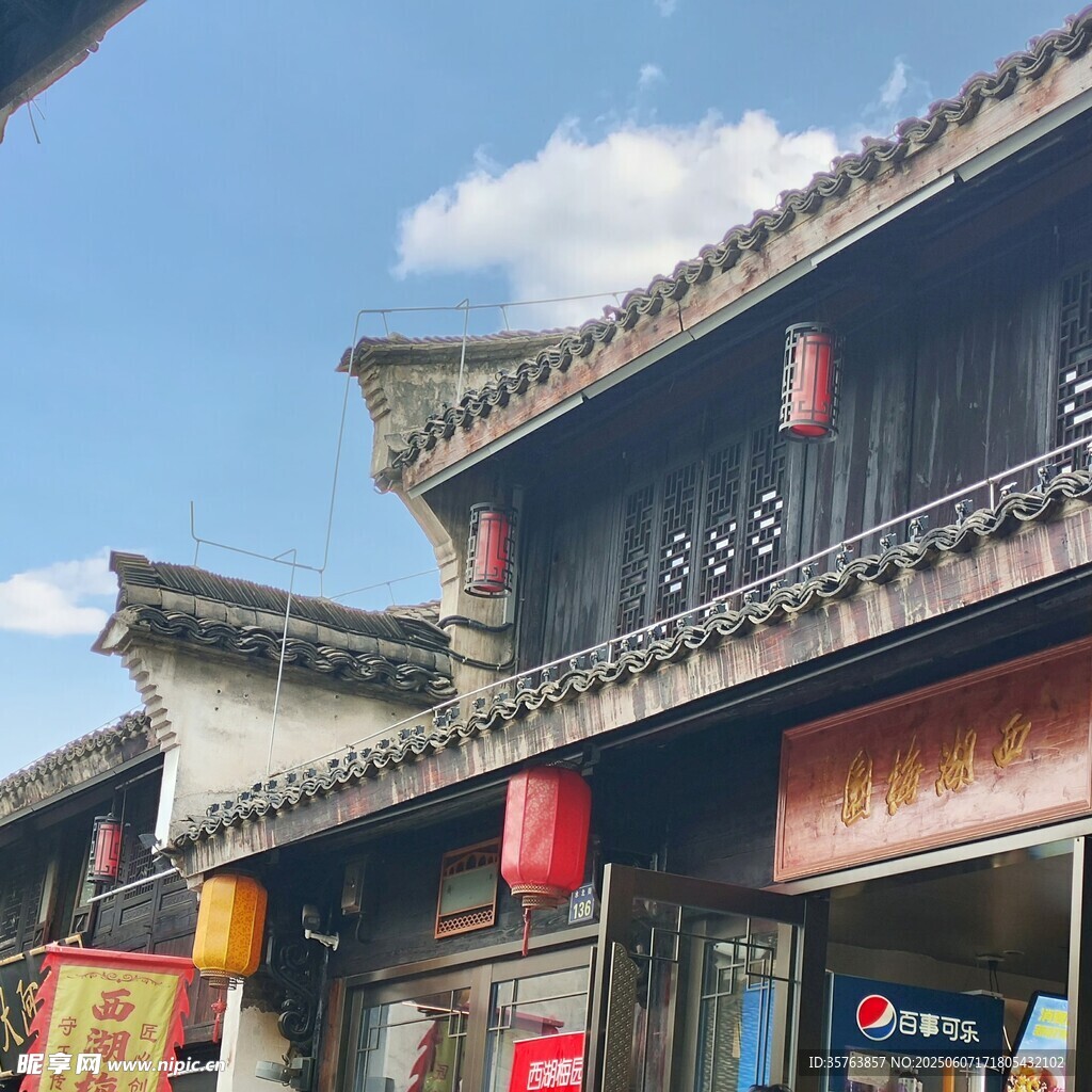古色古香的中式传统街景