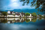 江南水乡宁静湖景村落
