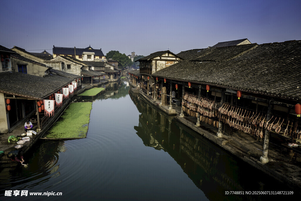江南水乡古巷河道美景