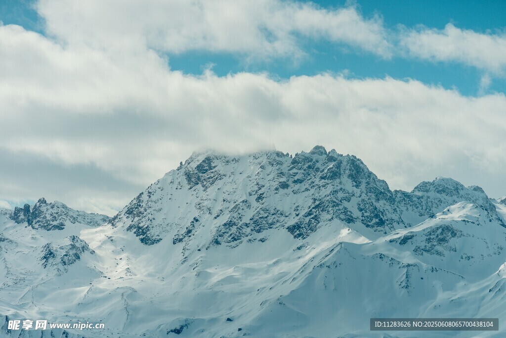 壮丽雪山美景