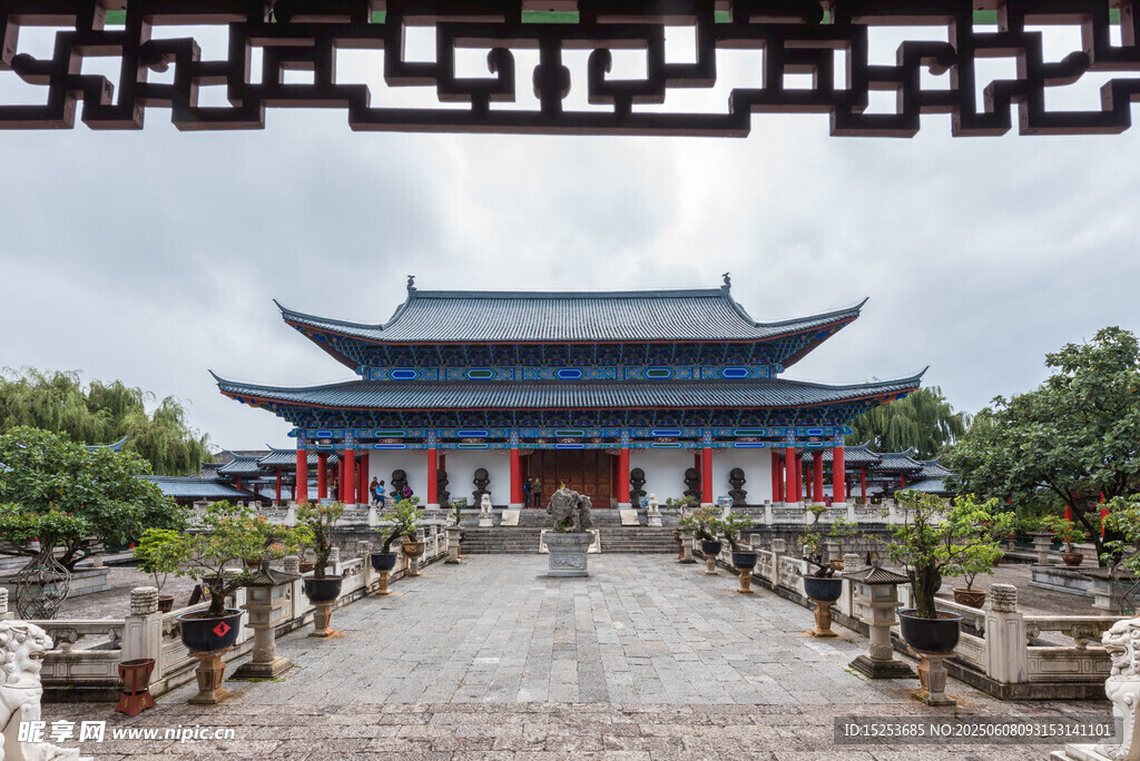 中式古建筑庭院景观