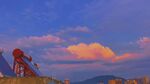 夕阳下的户外攀岩场景