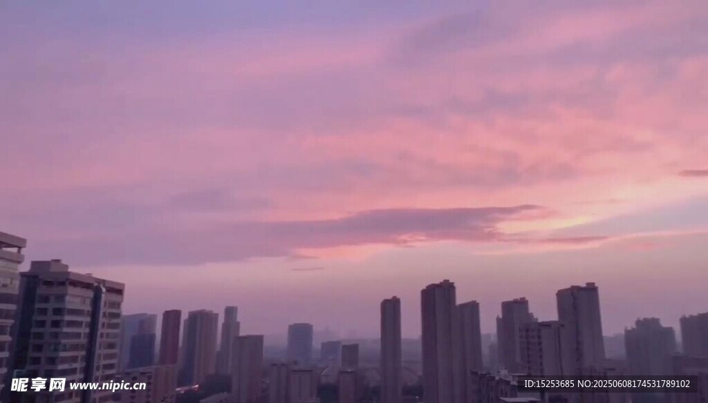 城市黄昏美景