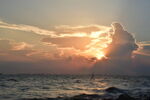 日落黄昏海面夕阳晚霞