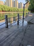 河畔城市景观步道