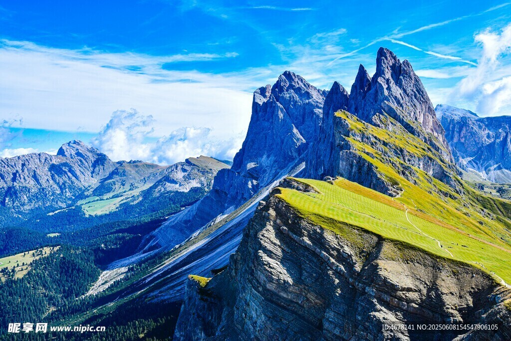 壮丽高山美景