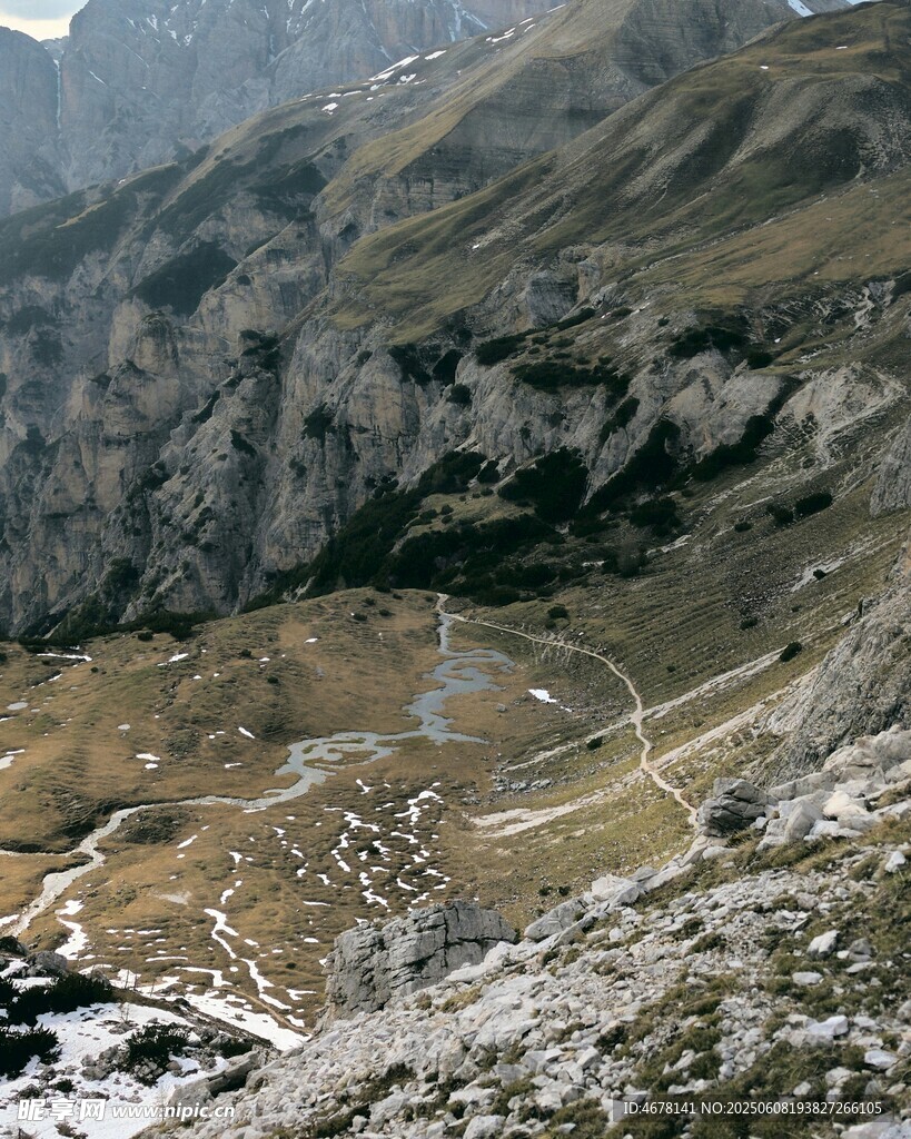 山间景色