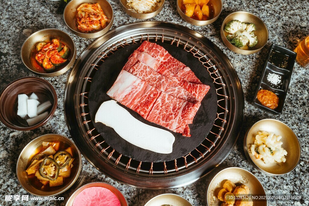 丰盛烤肉拼盘