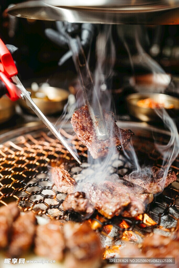炭火烤肉