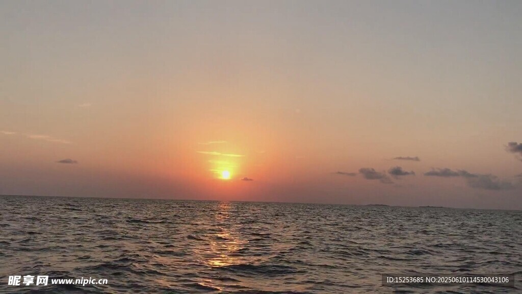 海上日落美景