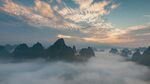 山间云海日出壮丽景观