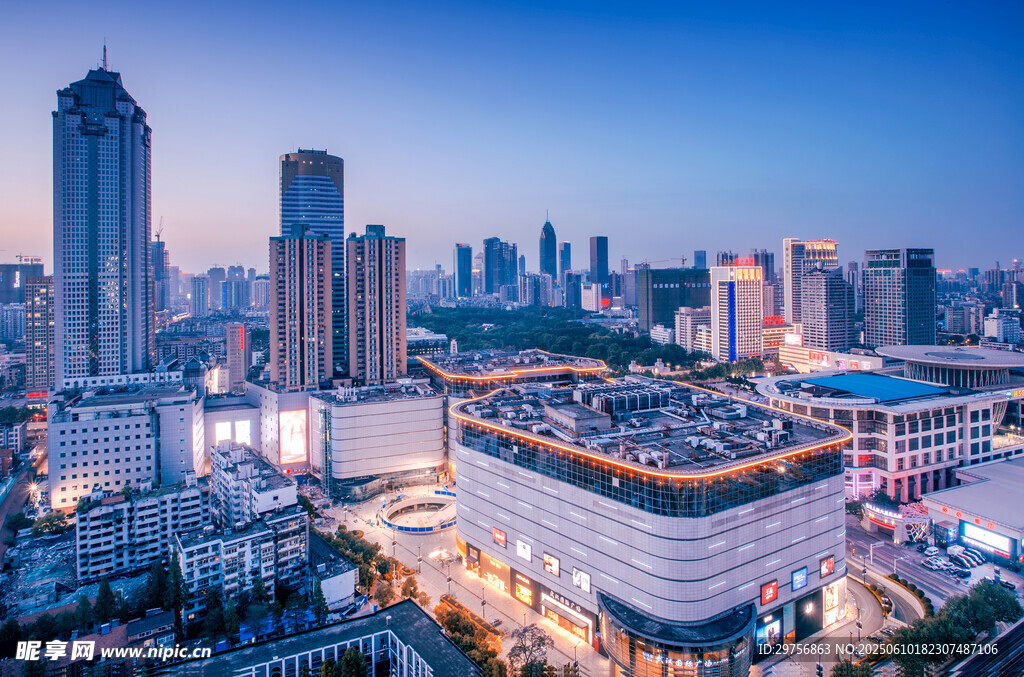 城市繁华夜景俯瞰图