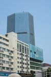 城市中的新旧建筑对比