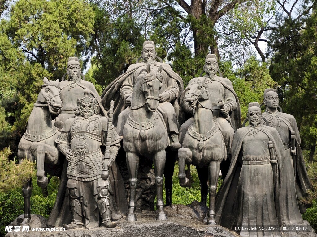 历史人物骑马群雕景观