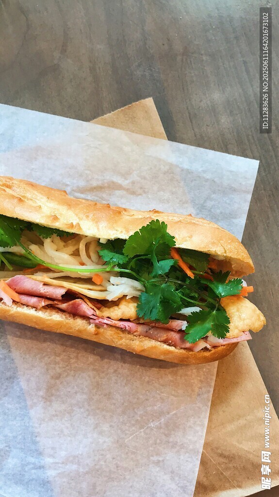 美味法棍三明治