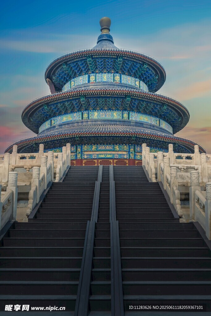 天坛式建筑的宏伟景观