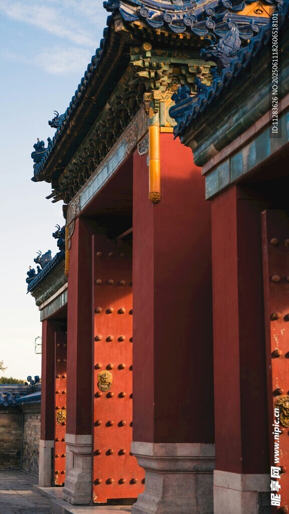 故宫红墙古建筑一角