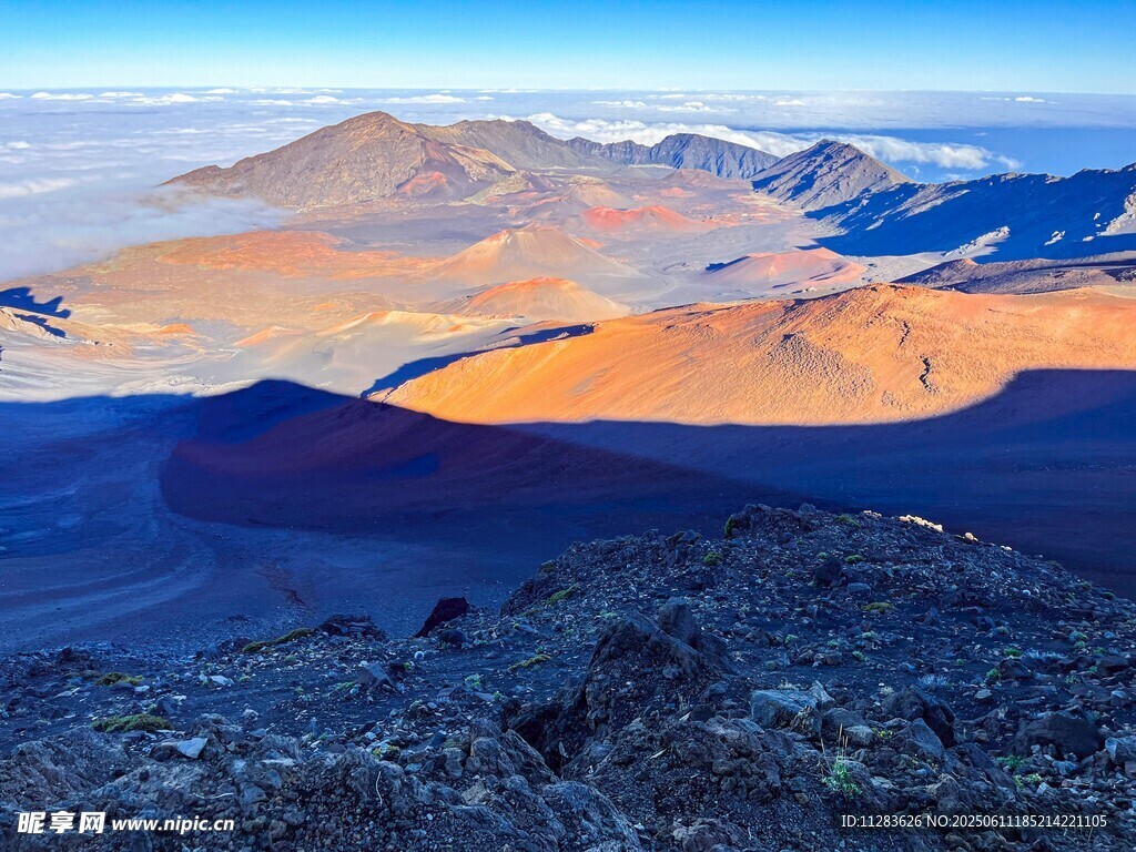 壮丽山景日出美景