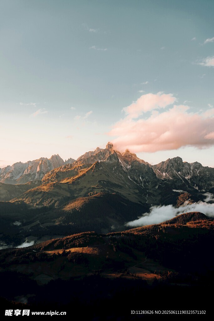 壮丽山景